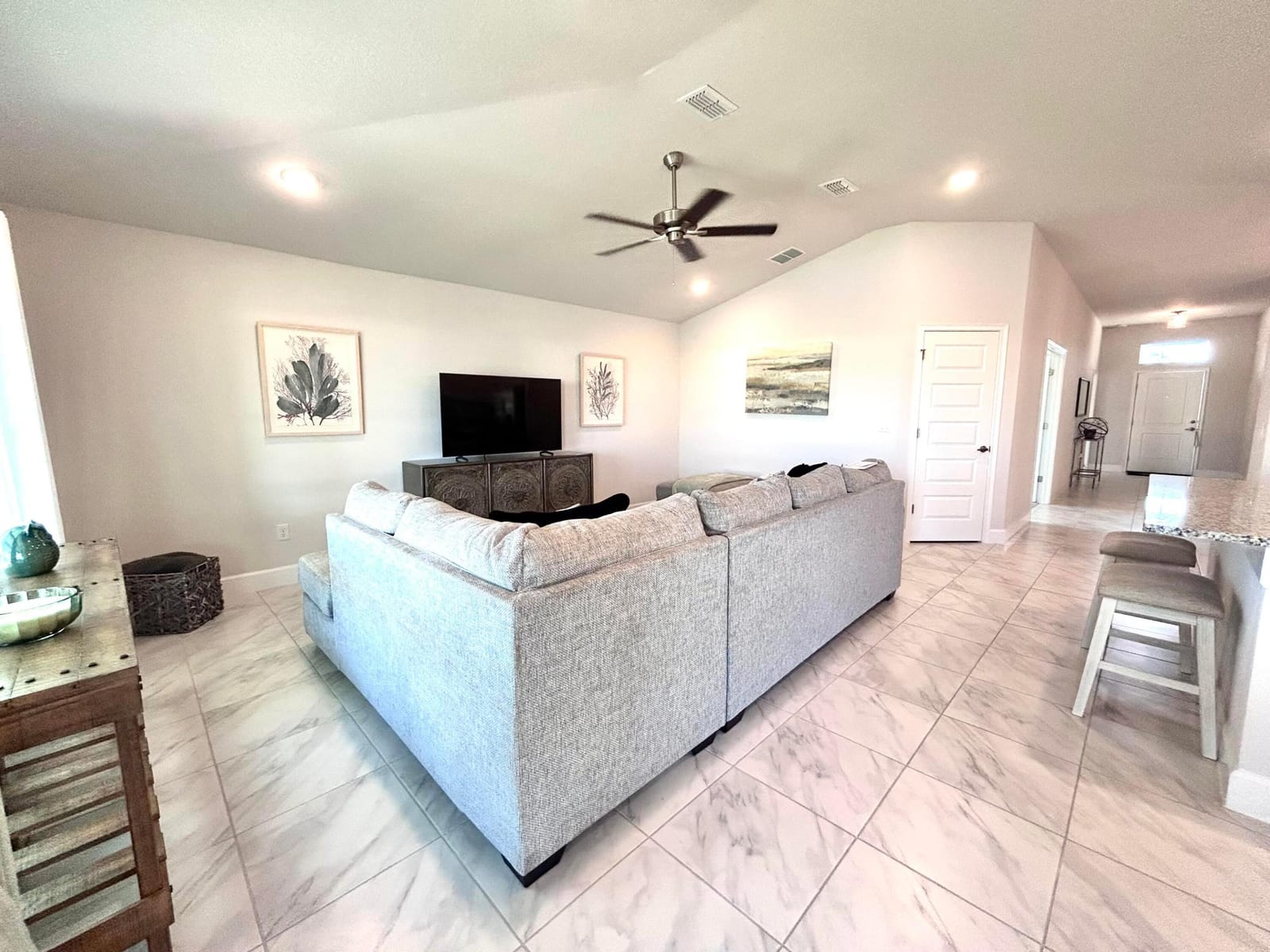 8826 Waterstone Boulevard, Fort Pierce, FL 34951 photo 6