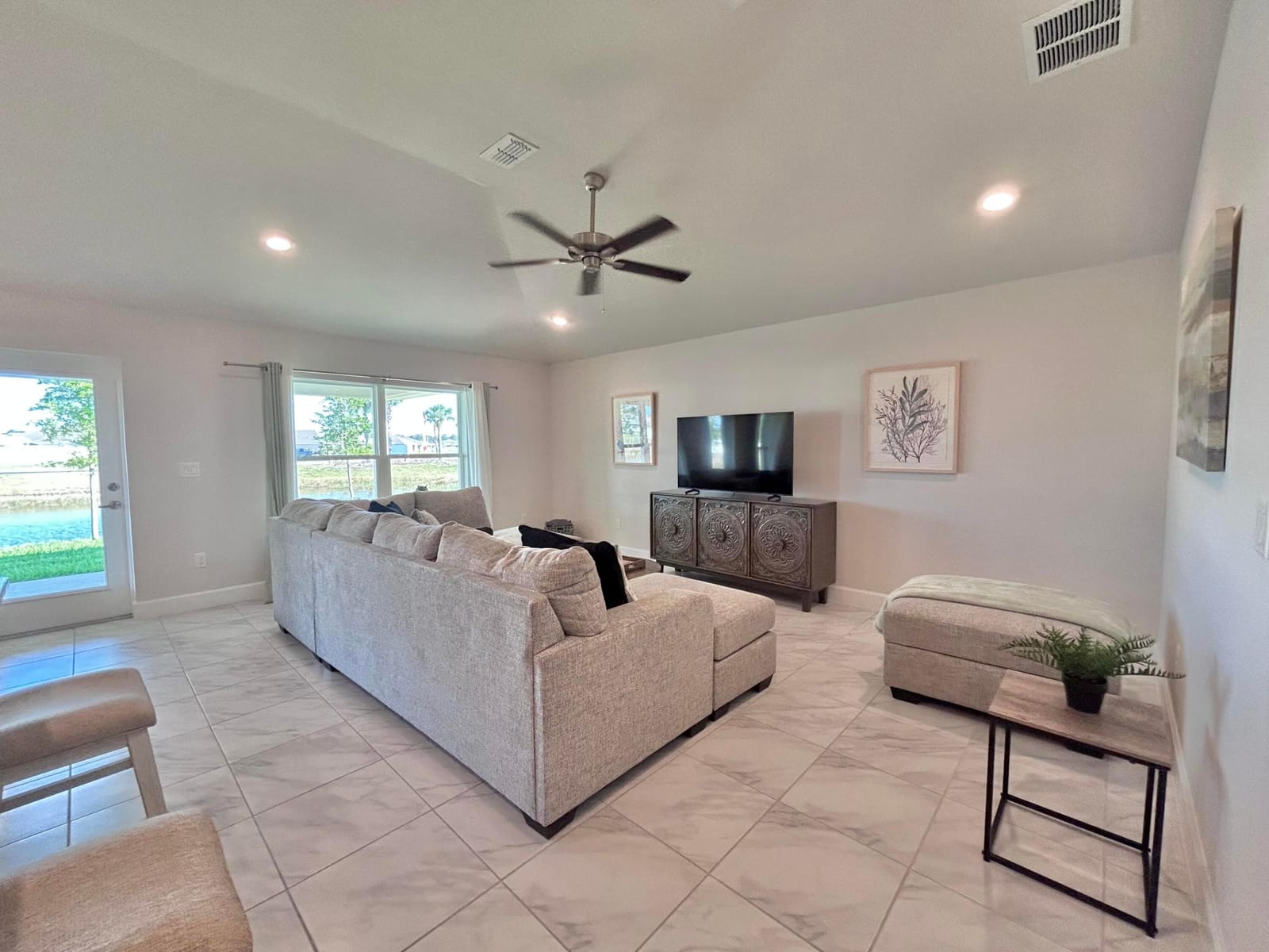 8826 Waterstone Boulevard, Fort Pierce, FL 34951 photo 7
