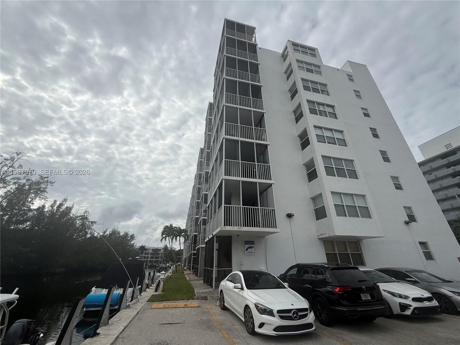 3660 NE 166th Street 415, North Miami Beach, FL 33160 photo 2