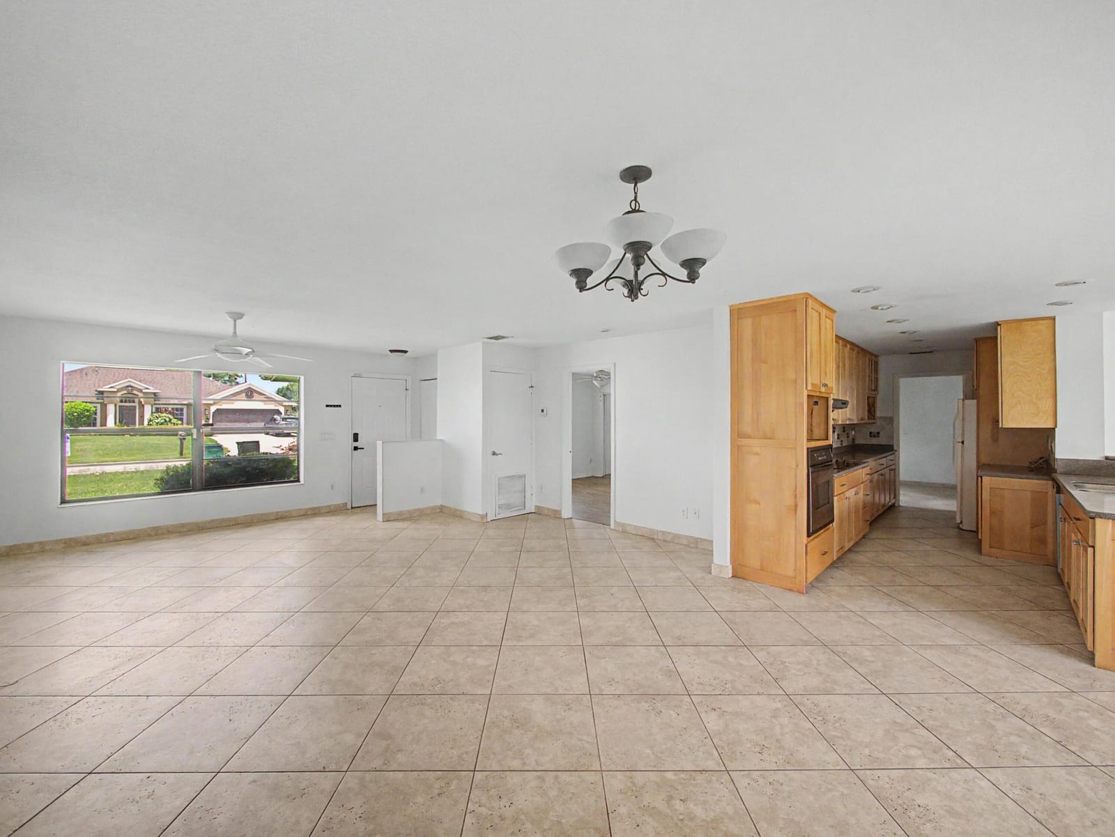 1149 SW Hogan Street — photo 3