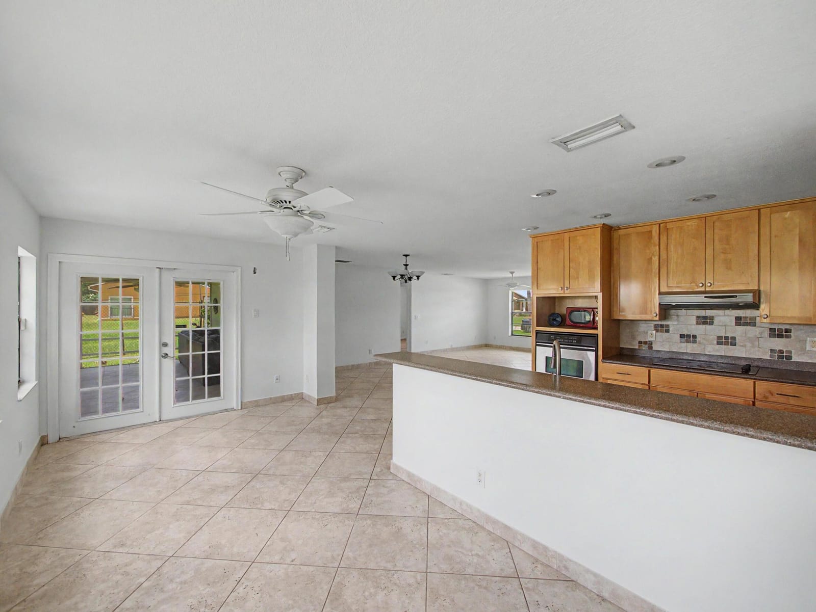 1149 SW Hogan Street — photo 6