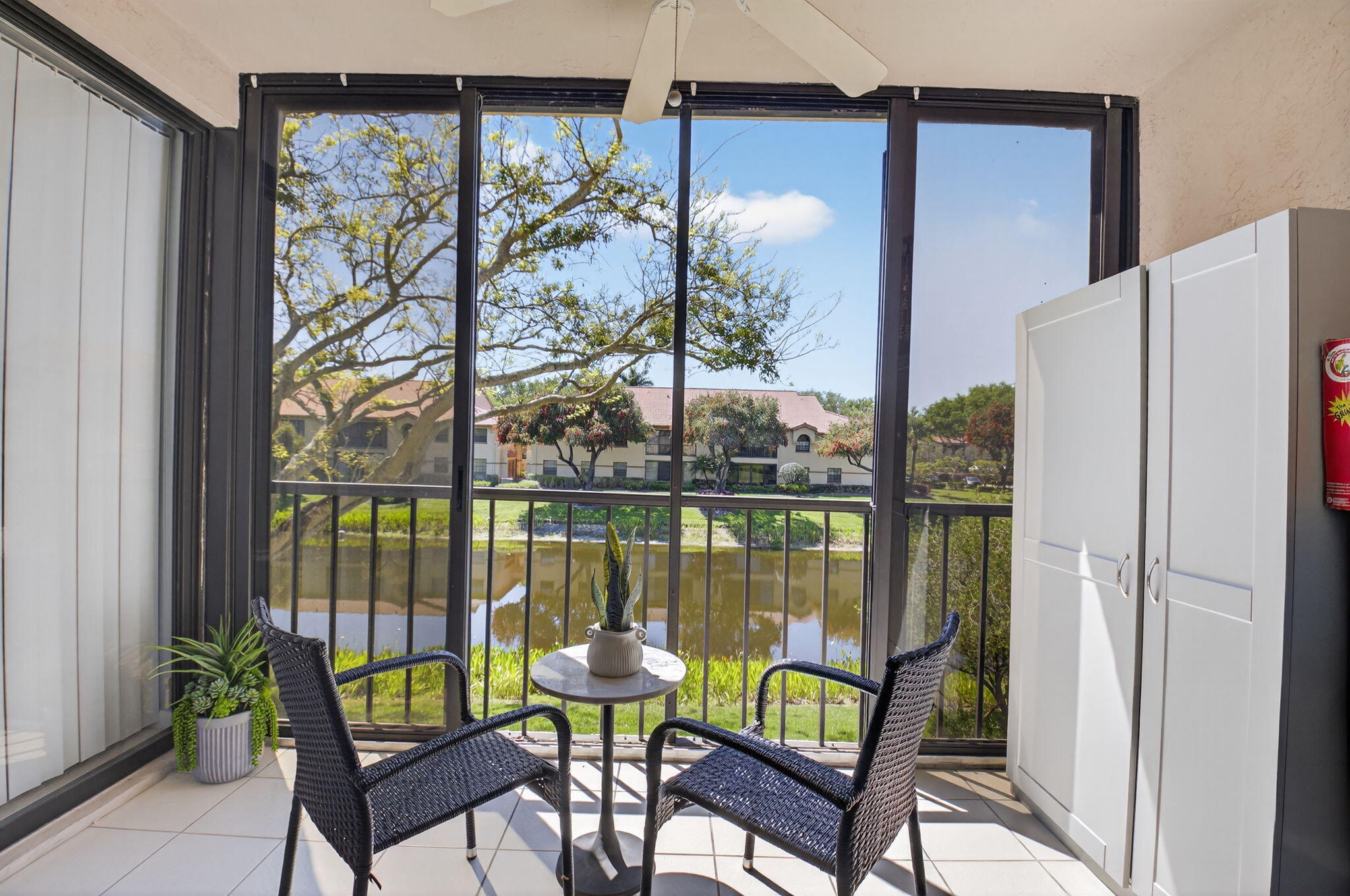 5155 Europa Drive M — photo 6
