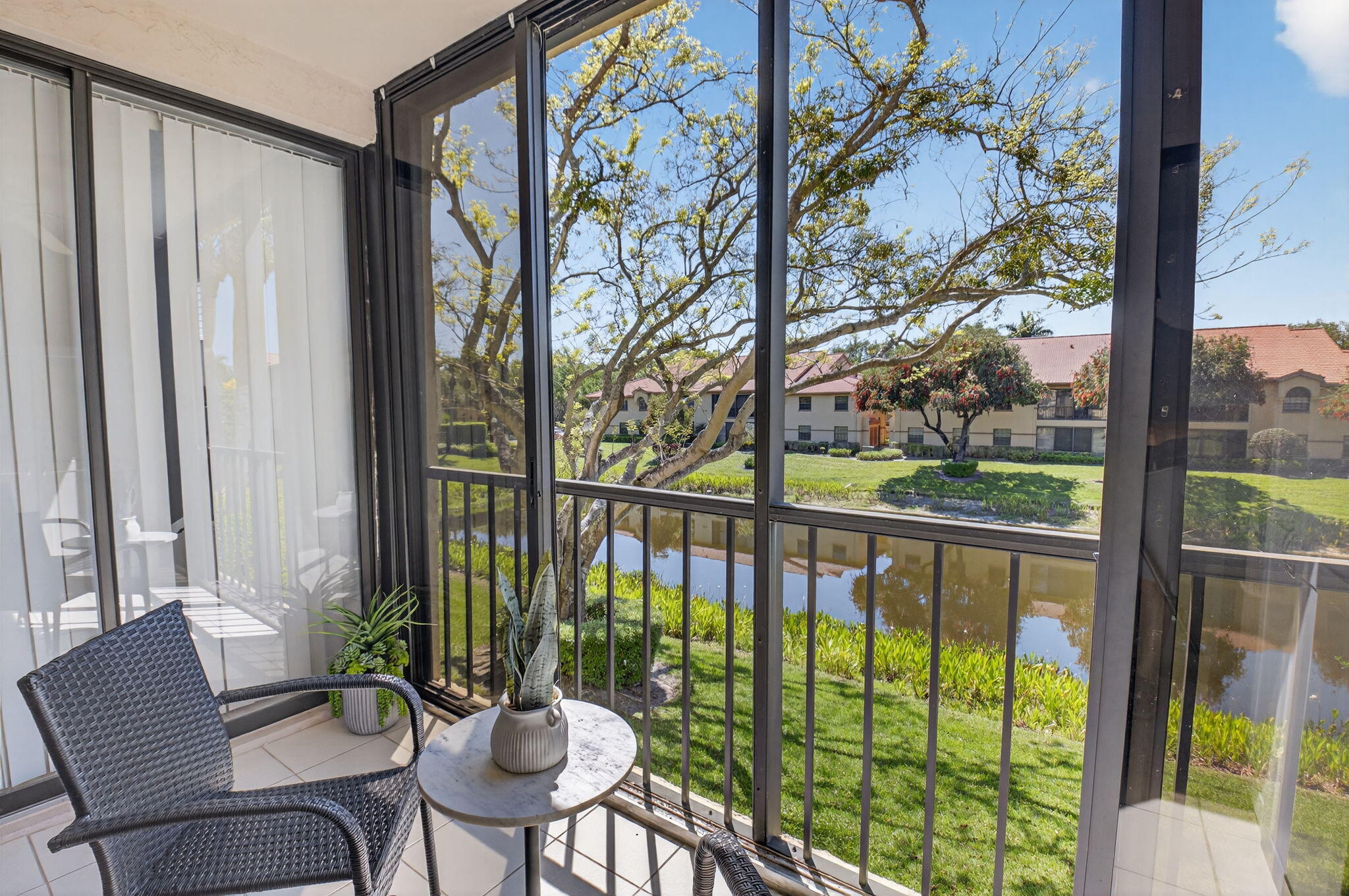 5155 Europa Drive M — photo 7