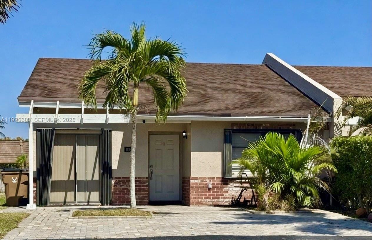 1061 NW 53rd Street, Deerfield Beach, FL 33064