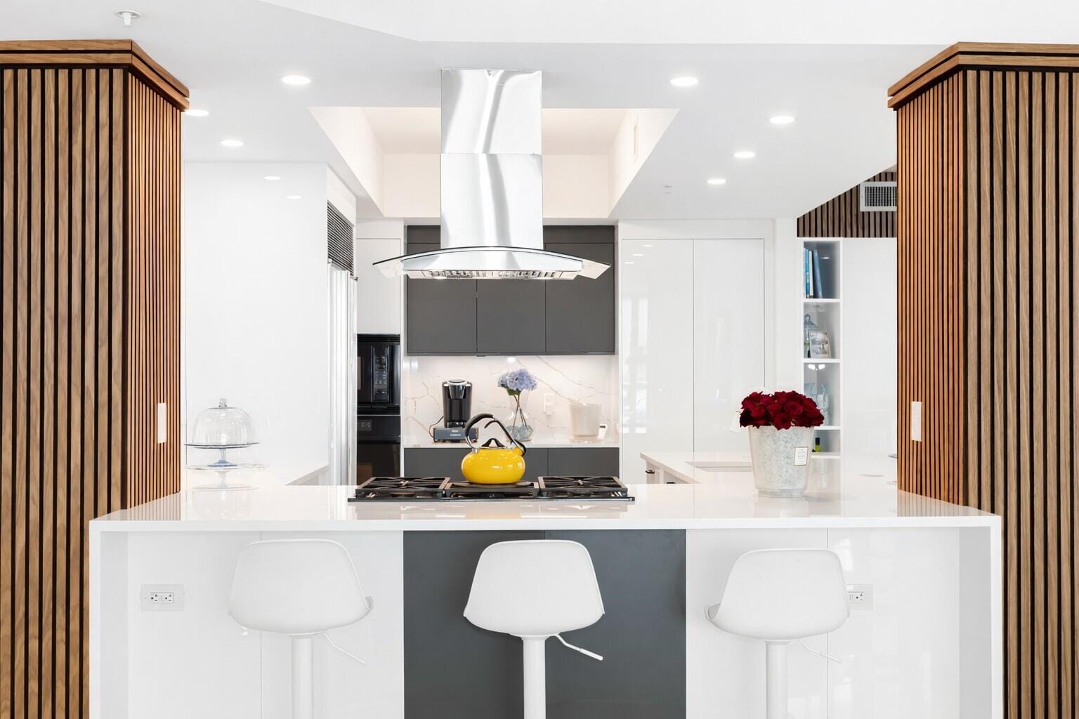 3535 S Ocean Drive 402 — photo 7