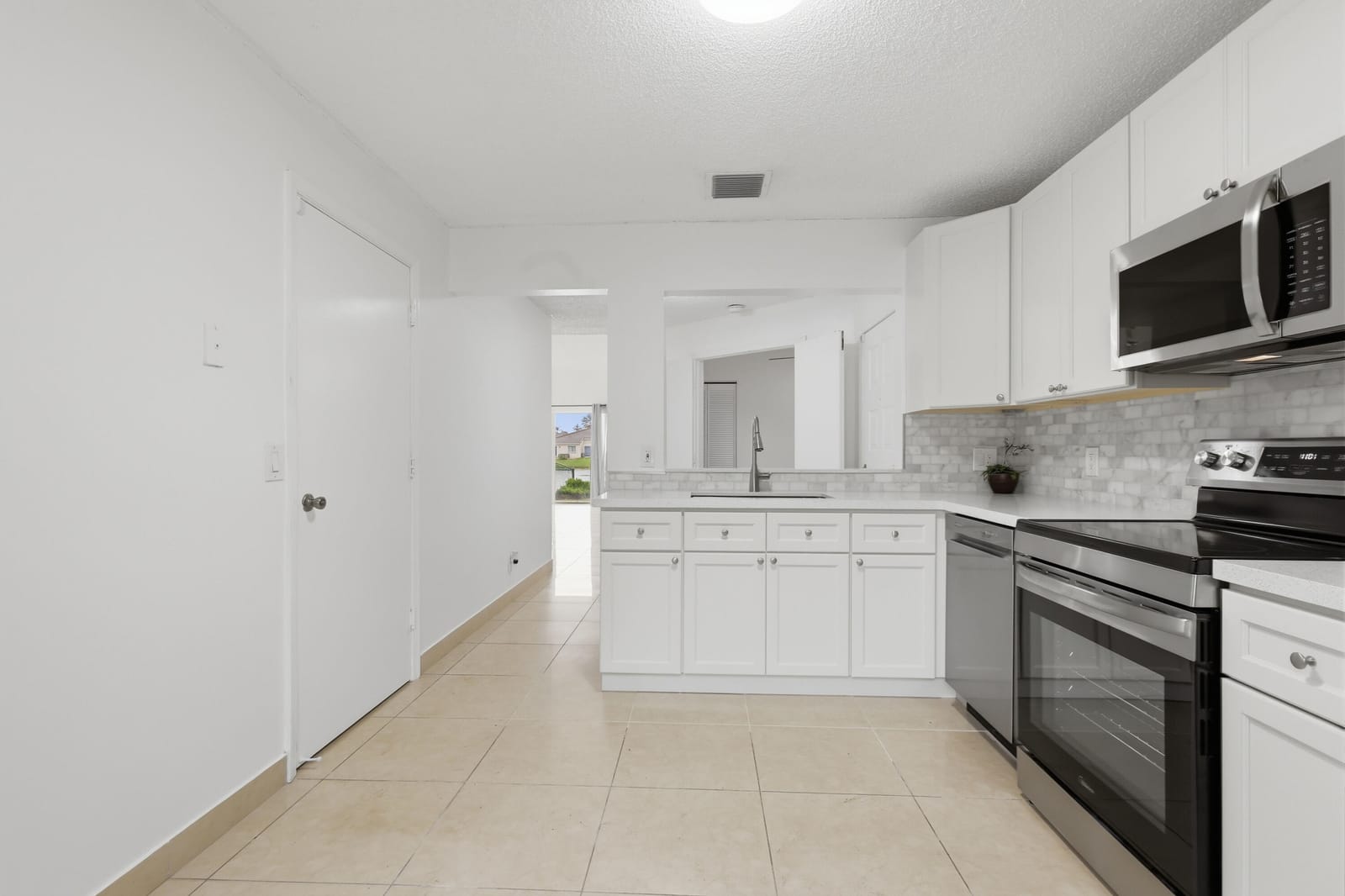 11697 SW 19th Street 11697, Miramar, FL 33025 photo 7