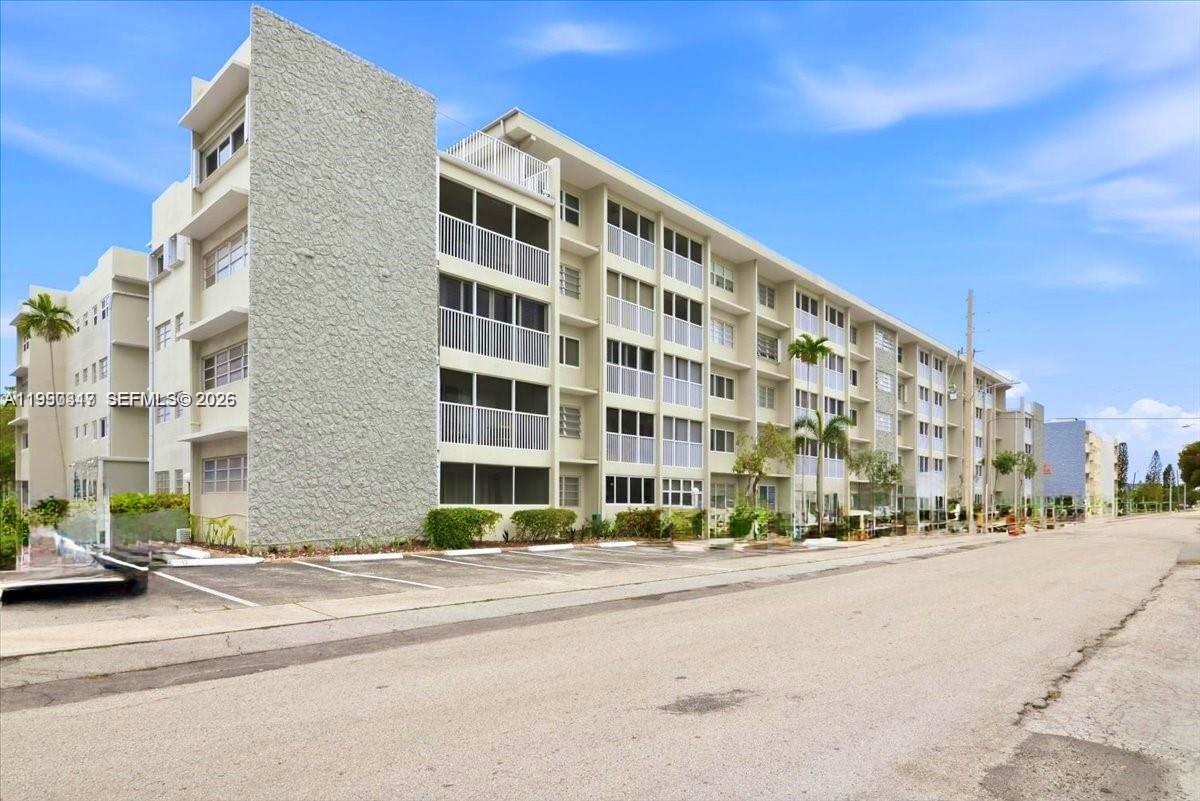 330 SE 2nd Street 101G, Hallandale Beach, FL 33009, Hallandale Beach
