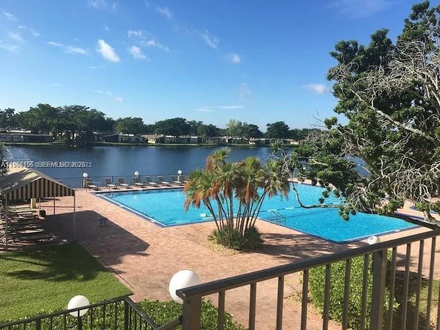 200 Berkley Road 123, Hollywood, FL 33024, Hollywood
