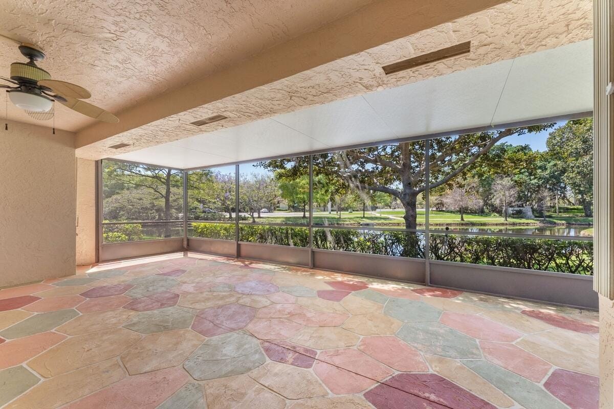 9272 Chelsea Drive S, Plantation, FL 33324 photo 12