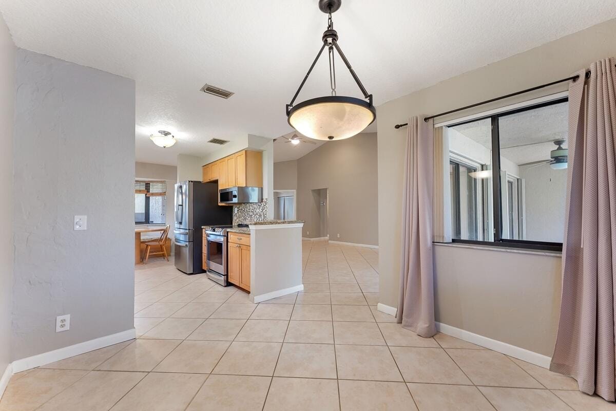 9272 Chelsea Drive S, Plantation, FL 33324 photo 7