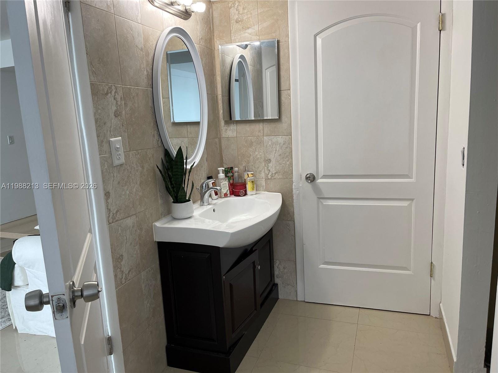 6820 Indian Creek Drive 3B — photo 5
