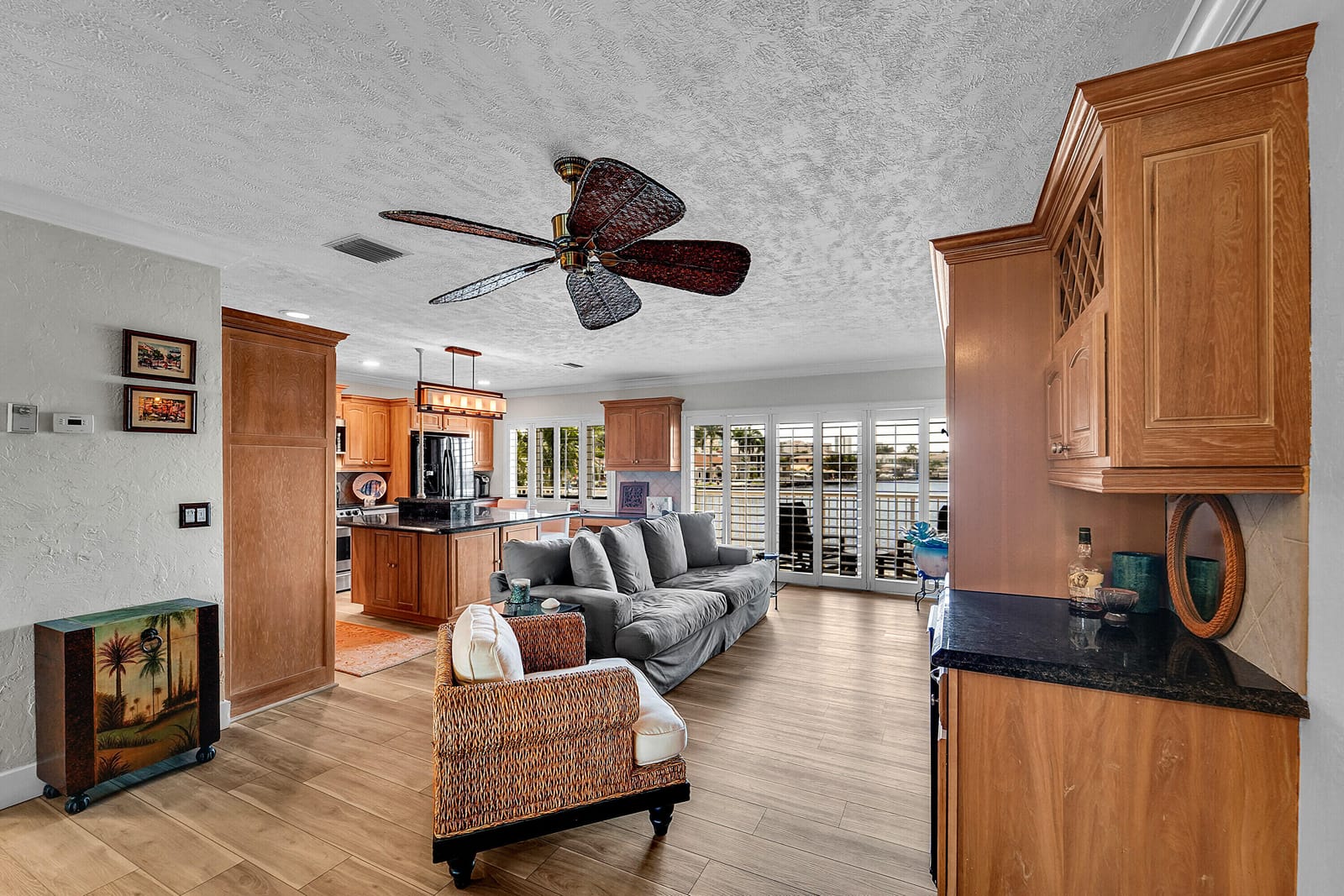 1201 S Riverside Drive 201, Pompano Beach, FL 33062 photo 3