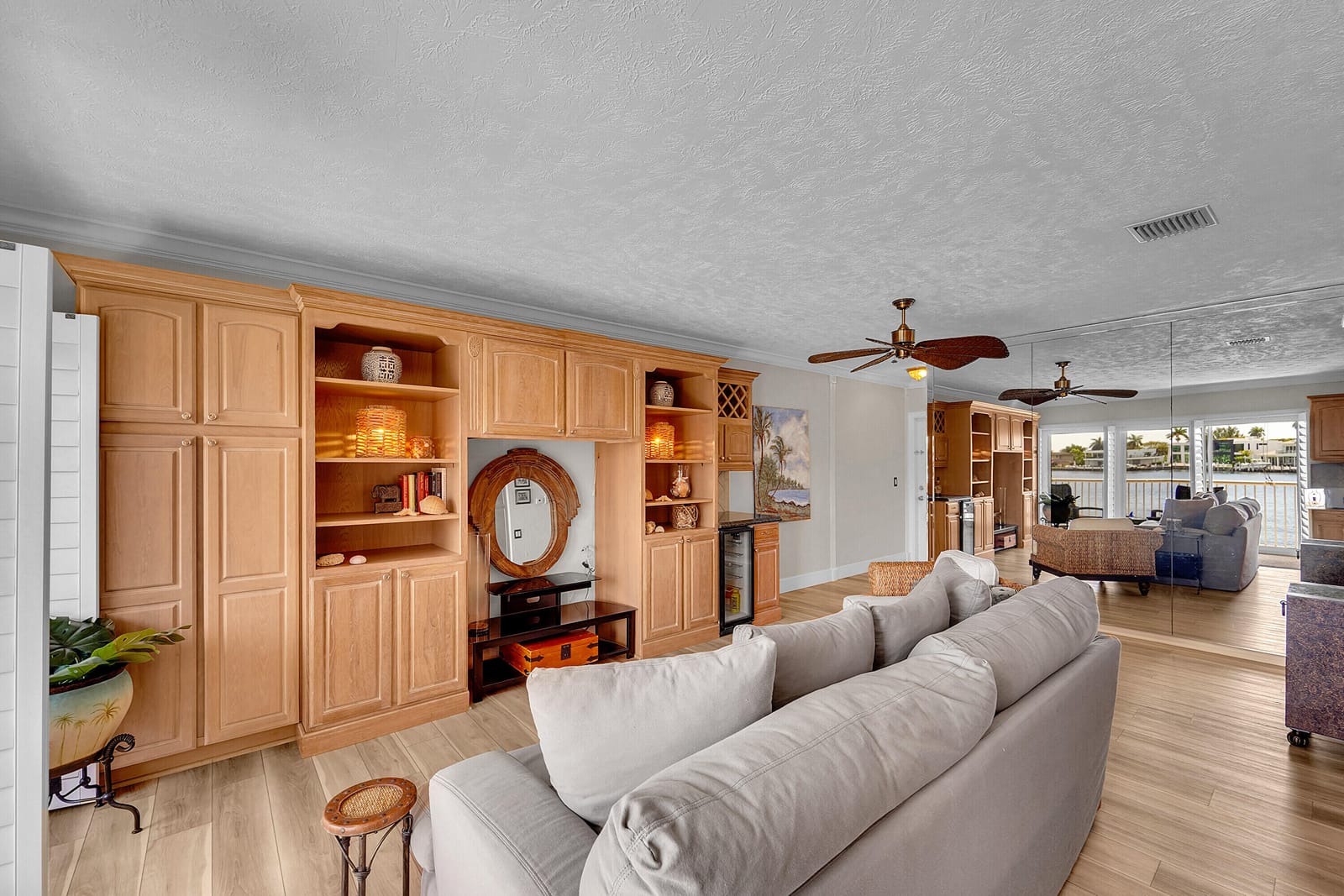 1201 S Riverside Drive 201, Pompano Beach, FL 33062 photo 5