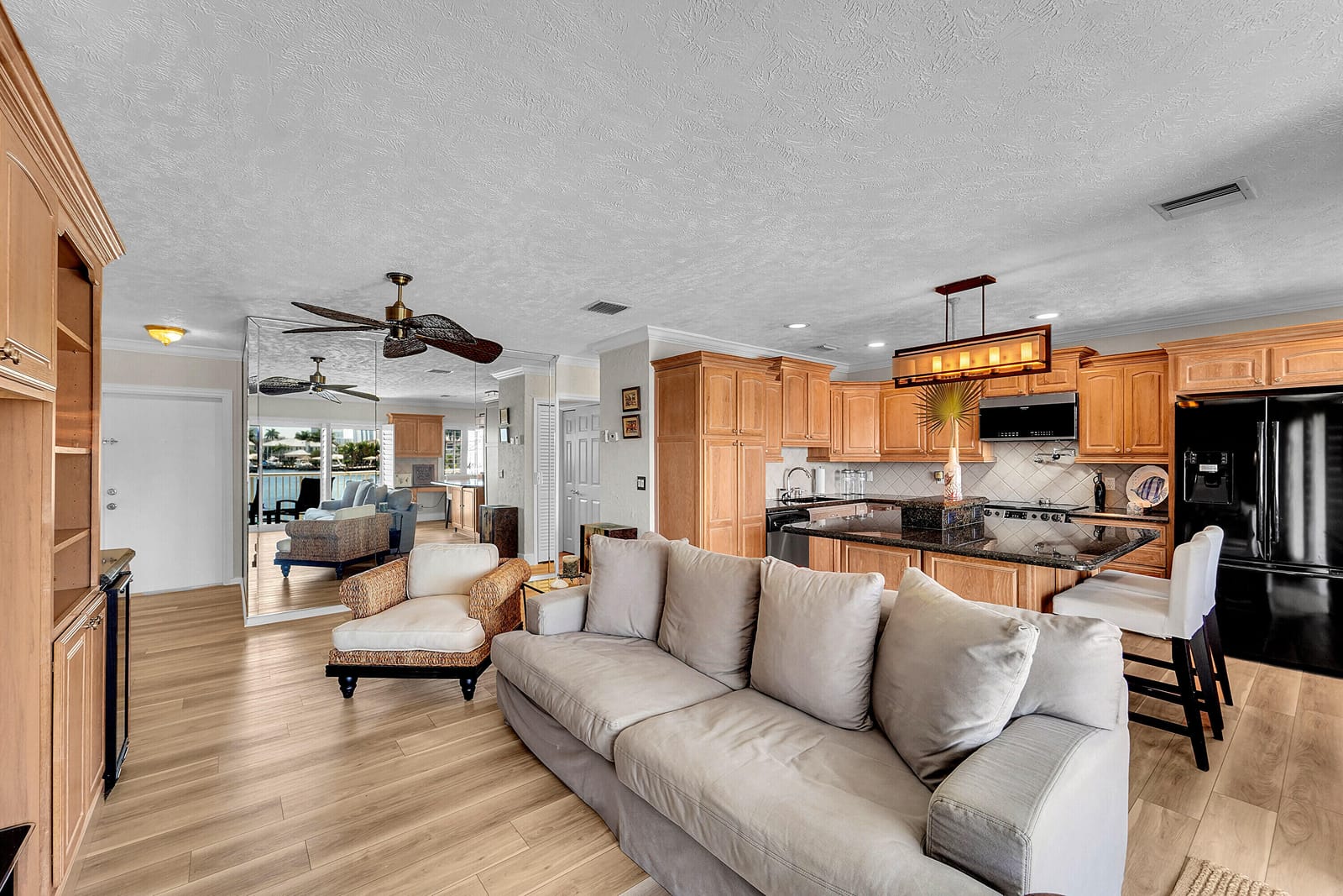 1201 S Riverside Drive 201, Pompano Beach, FL 33062 photo 6