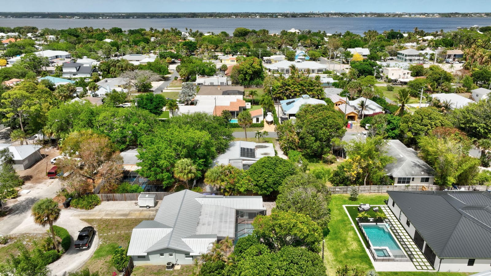 1040 SE 5th Street SE, Stuart, FL 34996 photo 21
