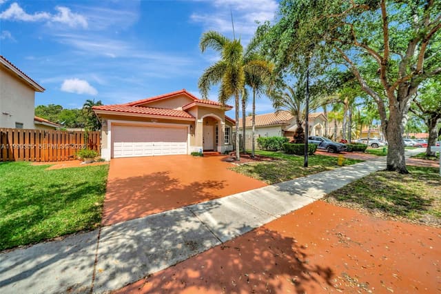 14721 Vista Verdi Road, sold in Grove Commercial Center, Davie, FL