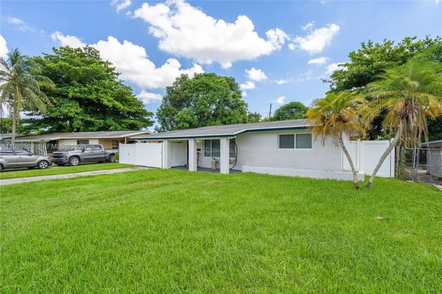 2051 Arcadia Drive, sold in Miramar Sec 5, Miramar, FL