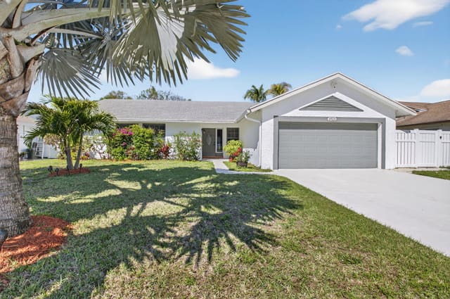 19131 Fairlawn Way, sold in Southwind Lakes, Boca Raton, FL