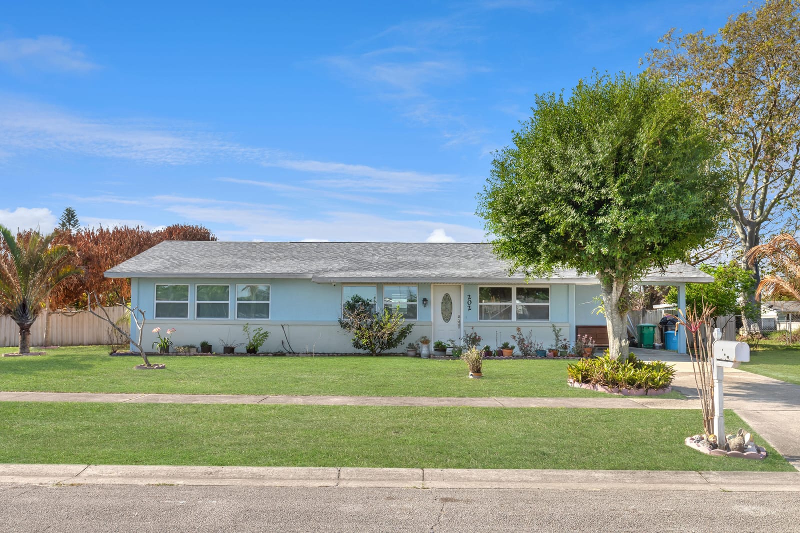 202 SW Dabney Drive, Port St. Lucie, FL 34983
