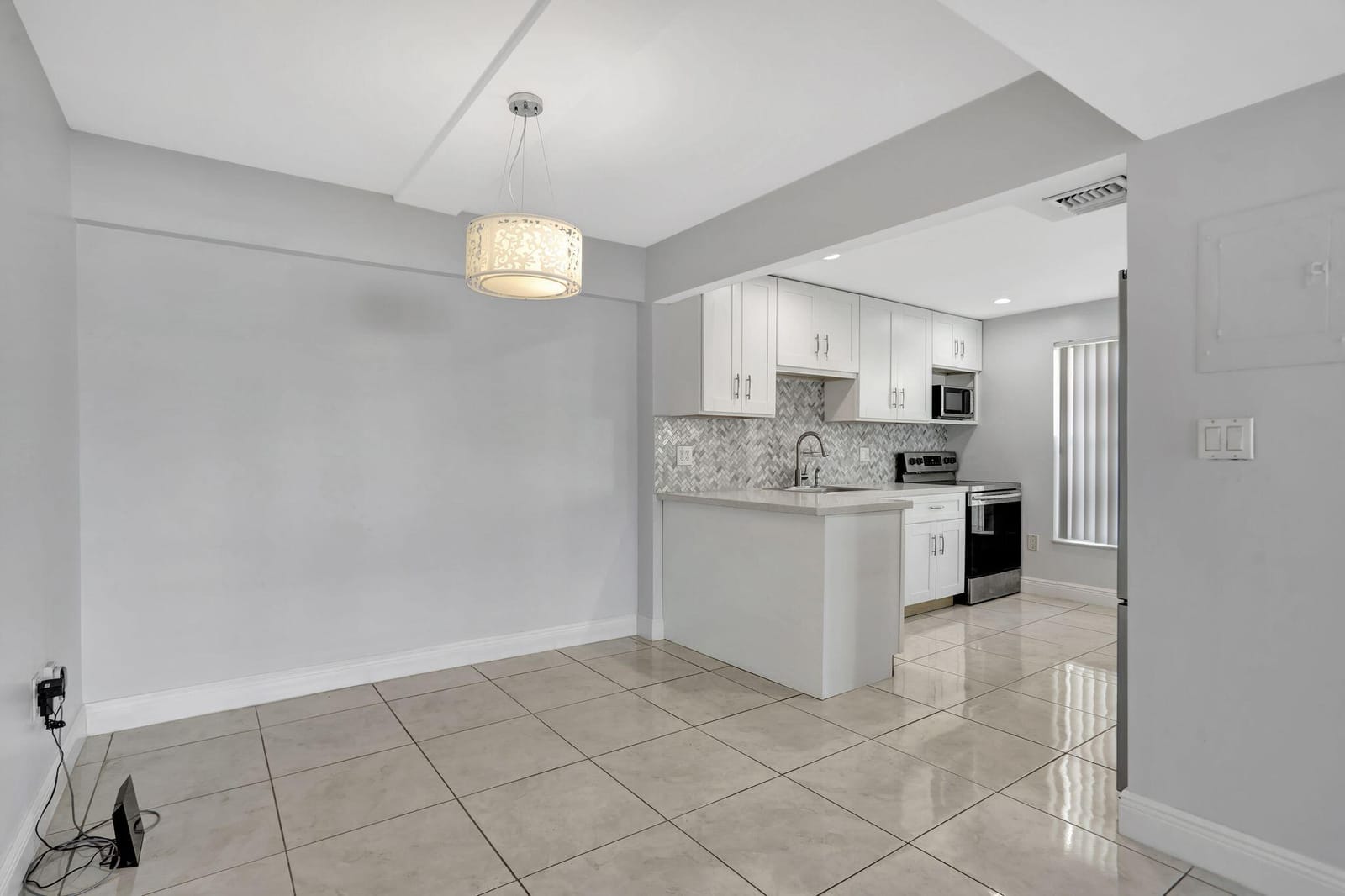 4156 Inverrary Drive 111, Lauderhill, FL 33319 photo 14