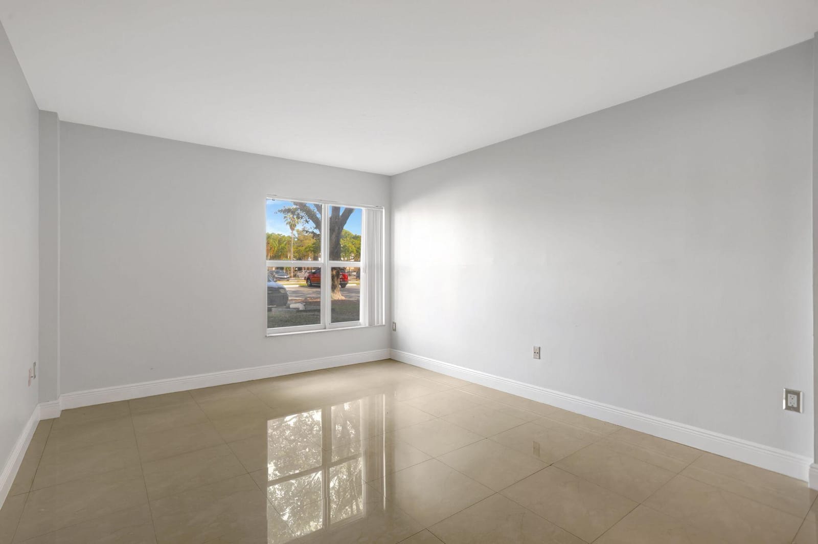 4156 Inverrary Drive 111, Lauderhill, FL 33319 photo 15