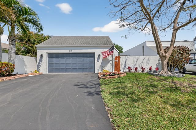 2145 NW 10th Street, sold in Rainberry Lake Ph Iv-A, Delray Beach, FL