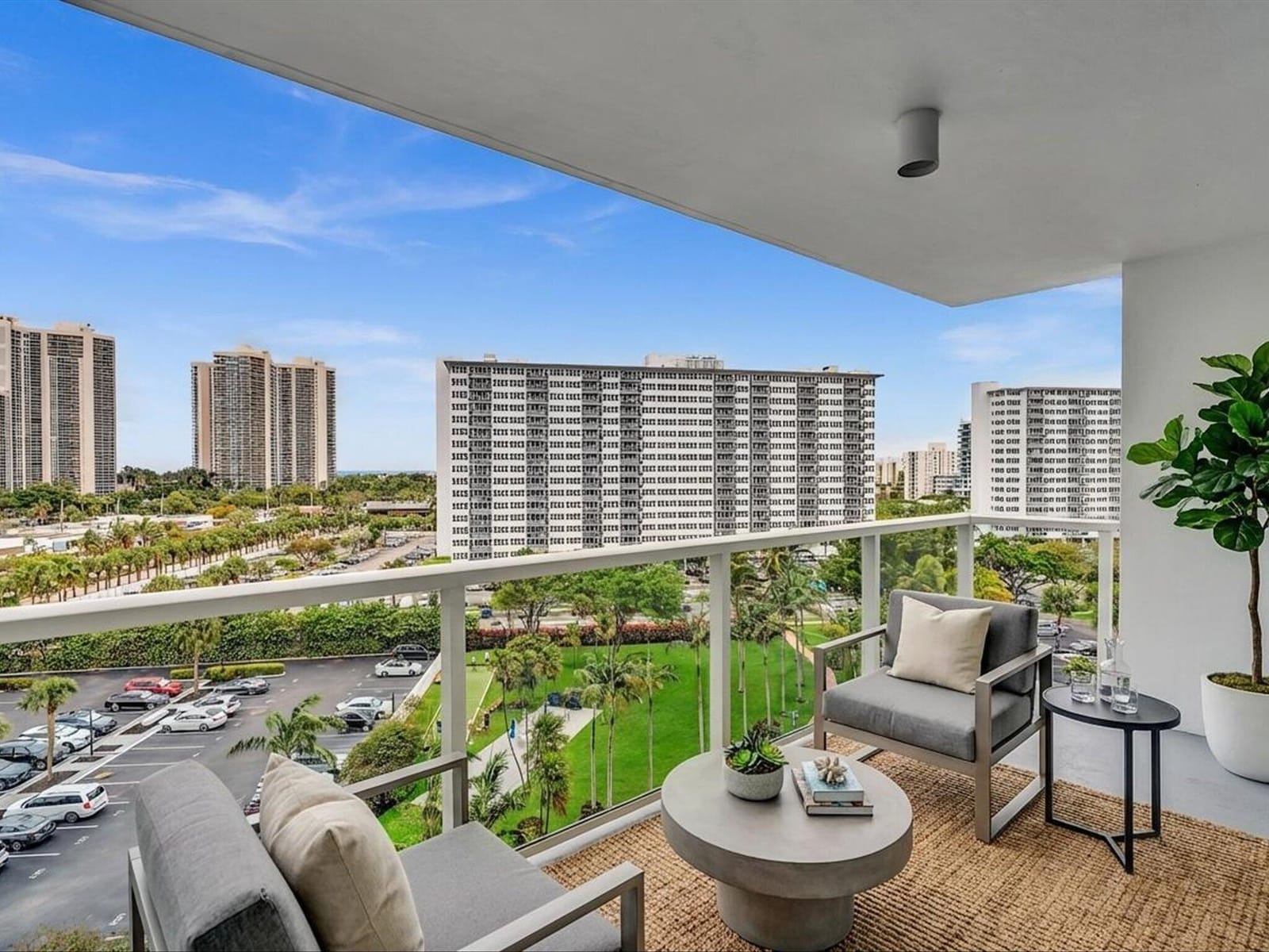 3300 NE 36th Street 820, Fort Lauderdale, FL 33308 photo 2