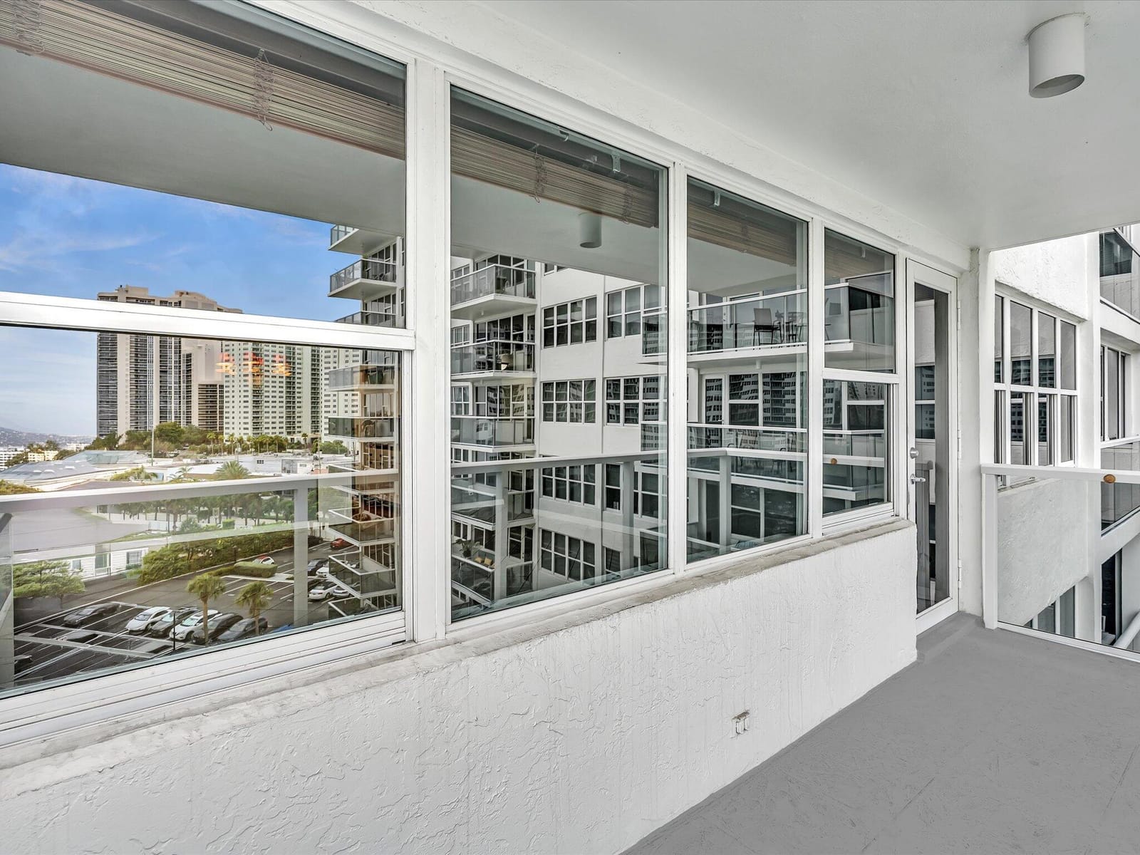 3300 NE 36th Street 820, Fort Lauderdale, FL 33308 photo 4