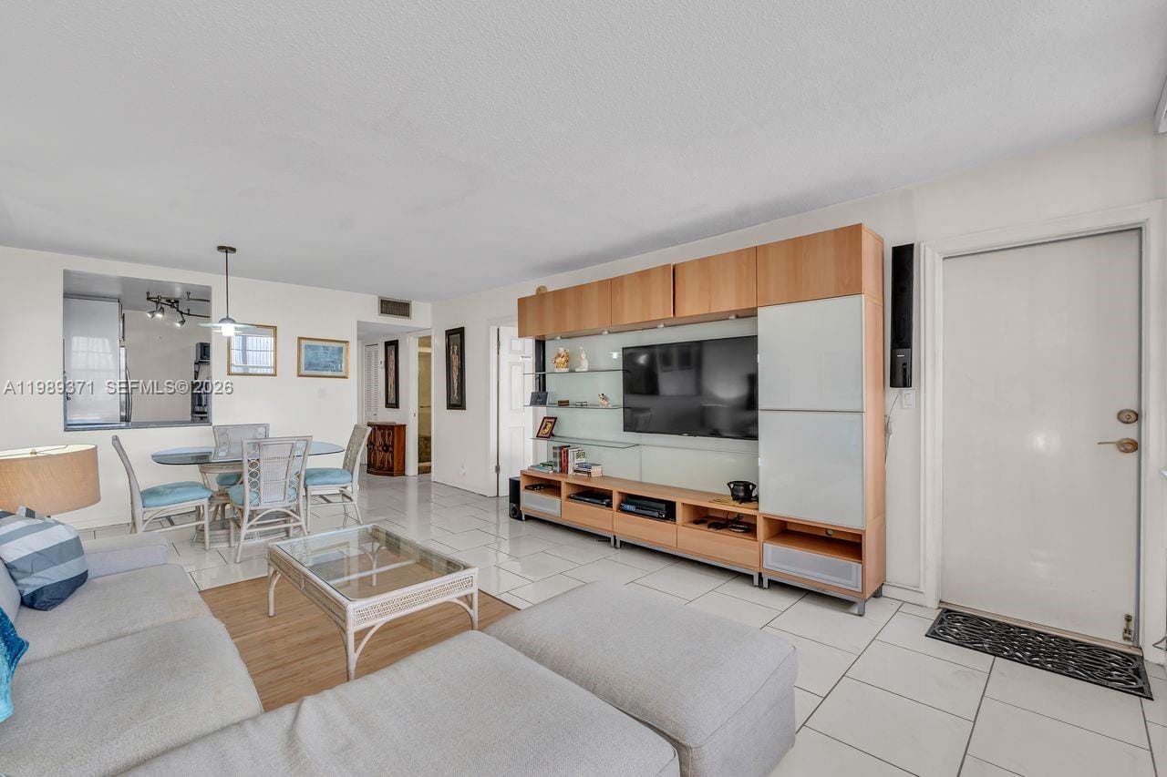 1825 S Ocean Drive 407, Hallandale Beach, FL 33009 photo 9