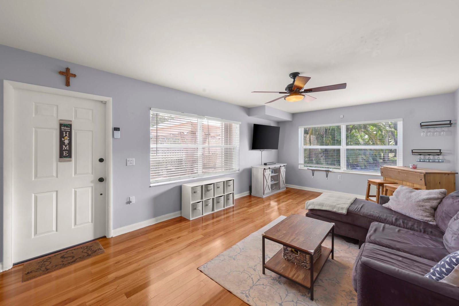31 Clinton Court B, Royal Palm Beach, FL 33411 photo 5