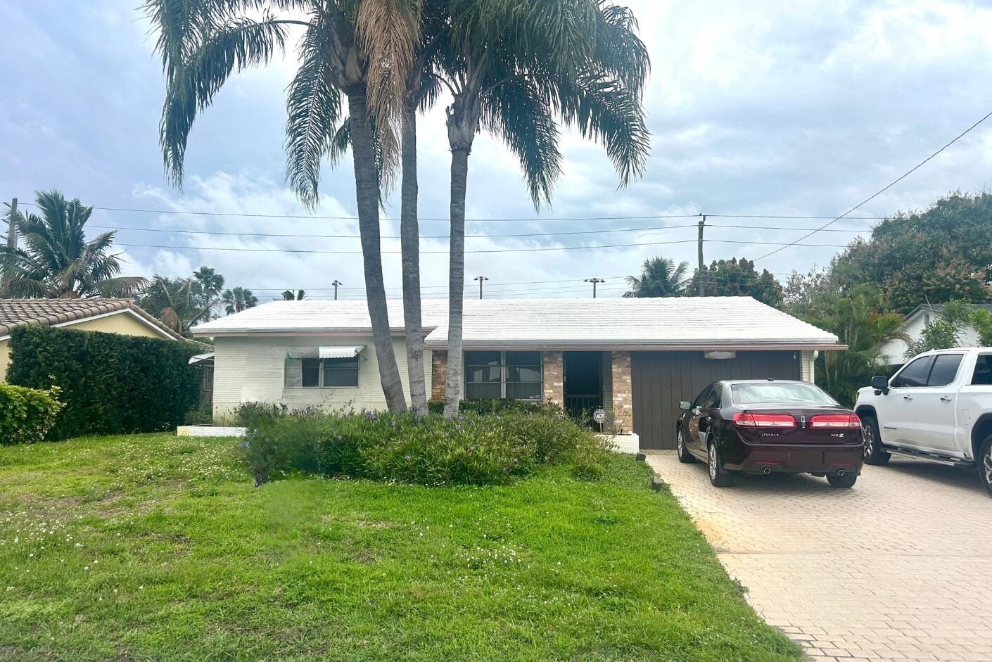2 bedroom home for sale at 350 42nd, Oakland Park, FL 33334 — $459,000