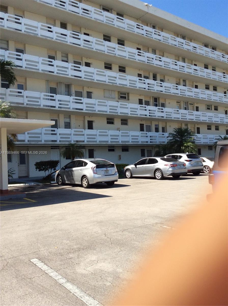 3000 Marcos Drive P312, Aventura, FL 33160, Aventura