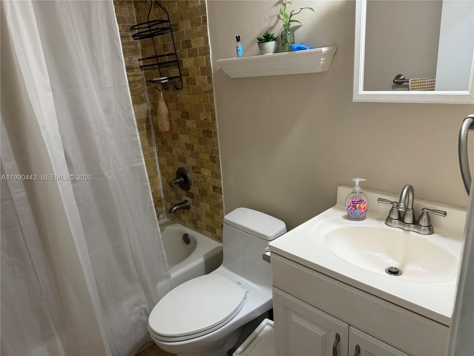 6360 NW 170th Terrace, Hialeah, FL 33015 photo 6