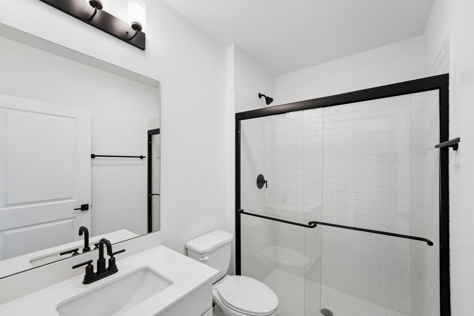 434 SW Narco Court — photo 5