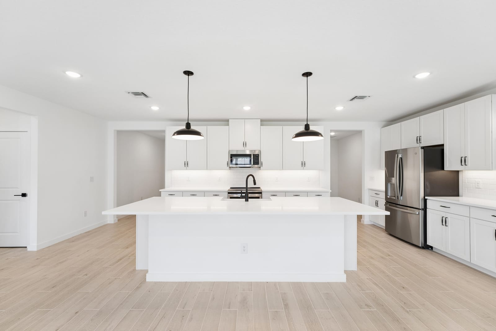 434 SW Narco Court — photo 10
