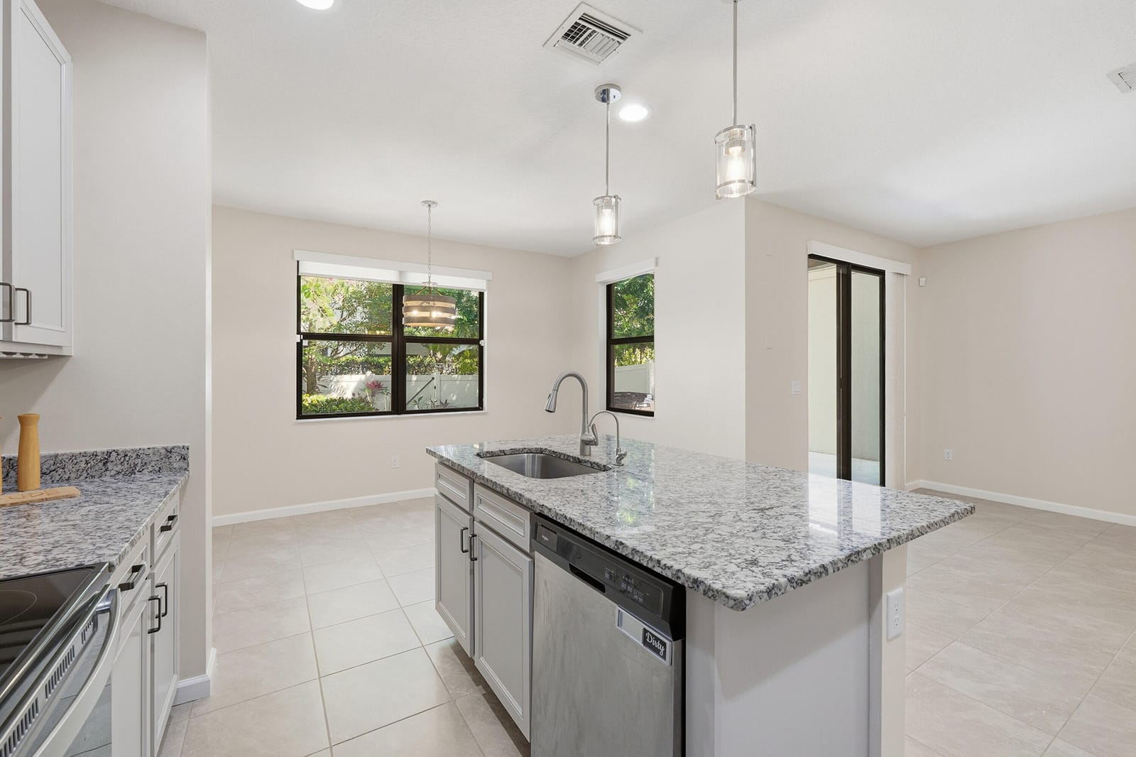 340 NW 33rd Lane, Pompano Beach, FL 33069 photo 12
