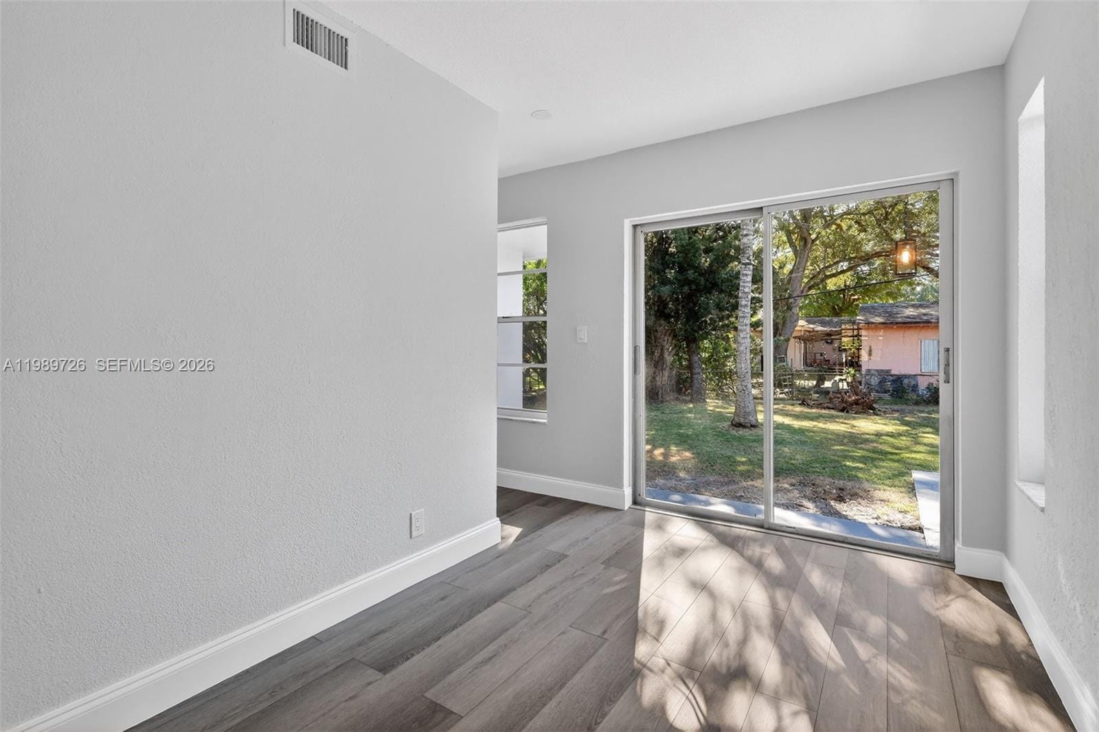 870 NE 144th Street — photo 7