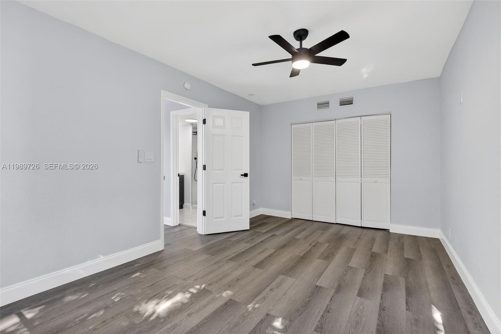 870 NE 144th Street — photo 9