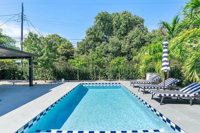 261 NE 47th Street, sold in Brentwood, Miami, FL