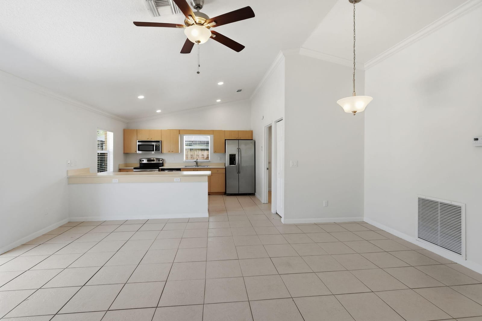 4381 SW Appleseed Road — photo 5