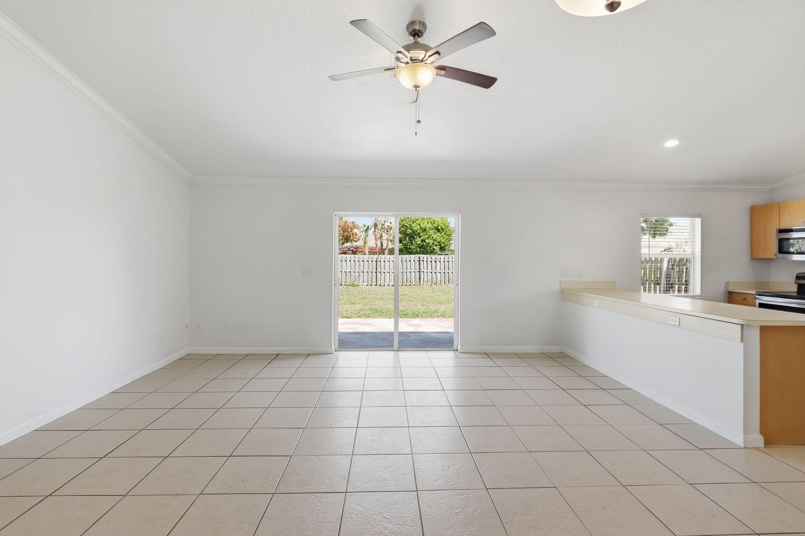 4381 SW Appleseed Road — photo 6
