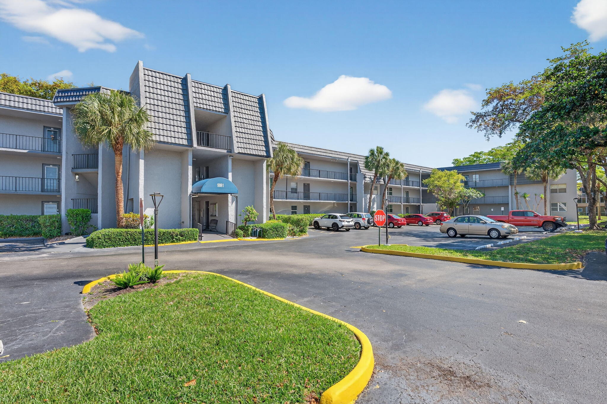 9081 Lime Bay Boulevard 209, Tamarac, FL 33321, Tamarac