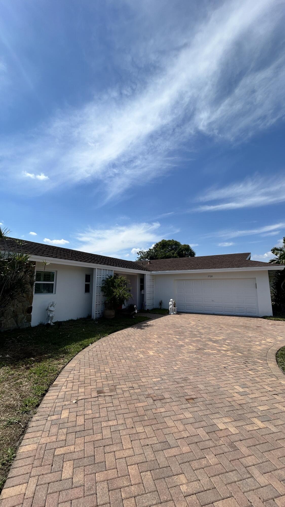 5728 S Bayberry Lane, Tamarac, FL 33319, Tamarac