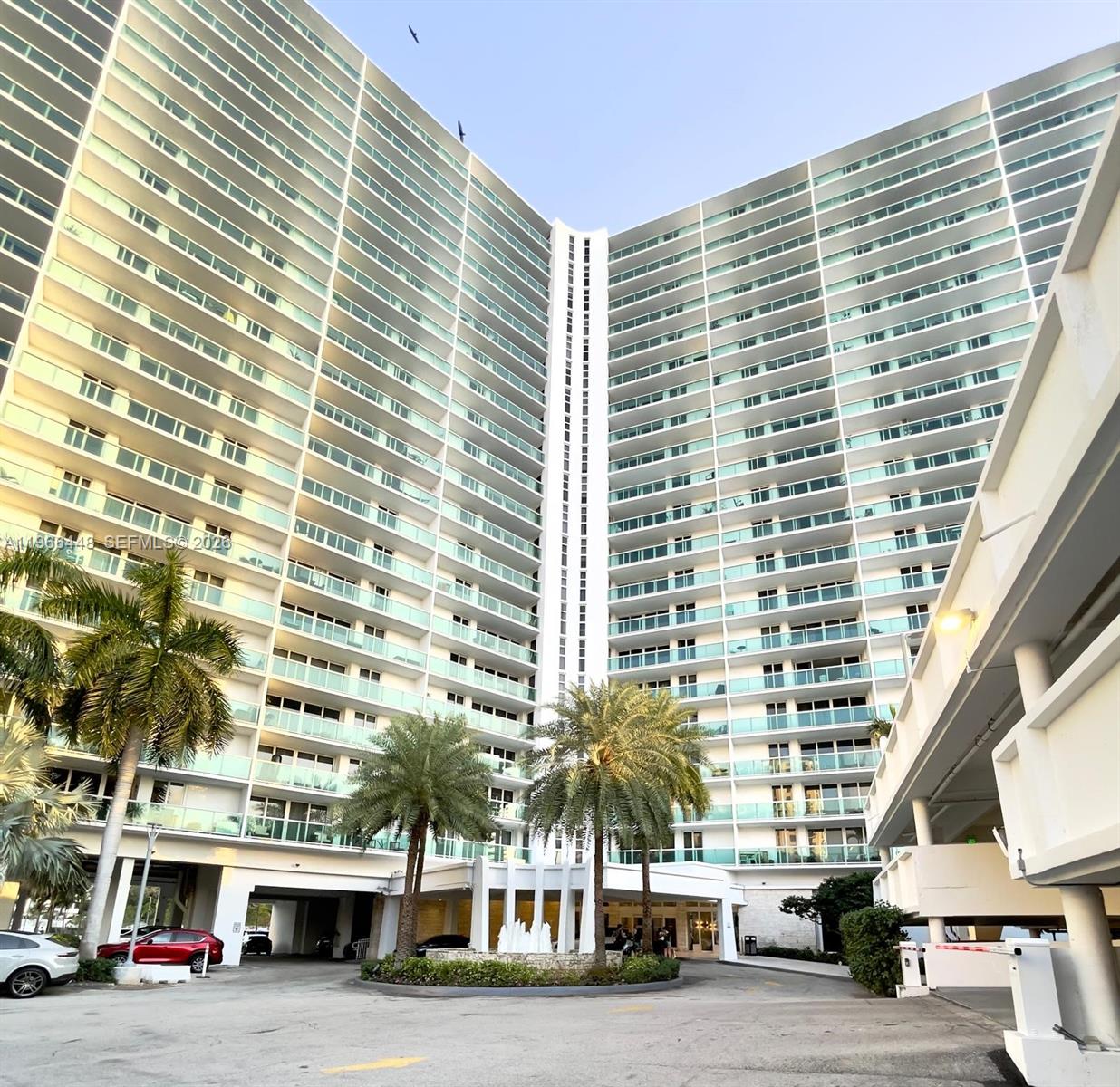 100 Bayview Drive 412, Sunny Isles Beach, FL 33160, Sunny Isles Beach