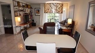 201 178th Drive 423 — photo 12