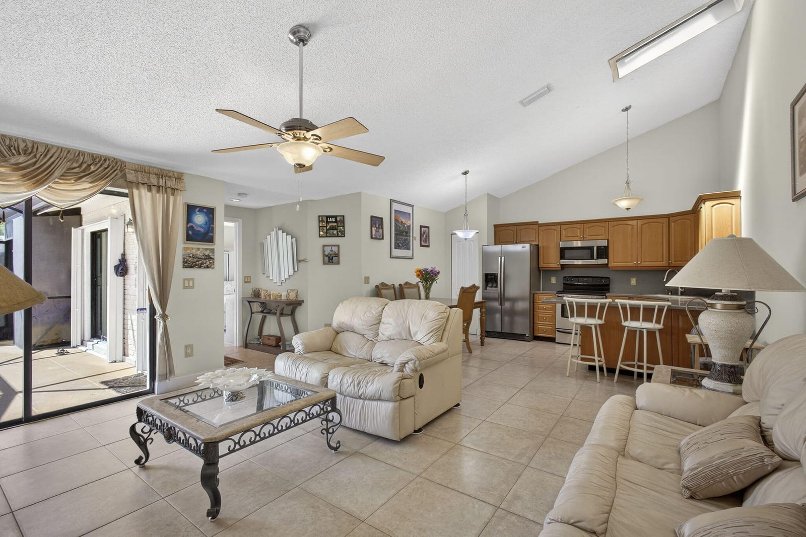 5662 Golden Eagle Circle — photo 3