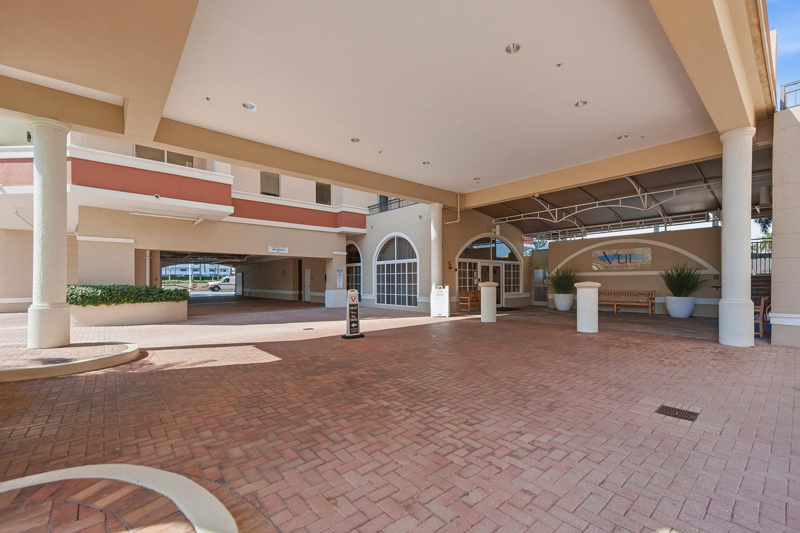 2001 N Ocean Boulevard 702s, Fort Lauderdale, FL 33305 photo 3