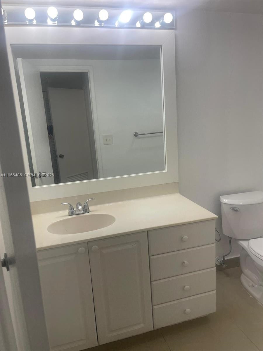 19390 Collins Avenue 123 — photo 12