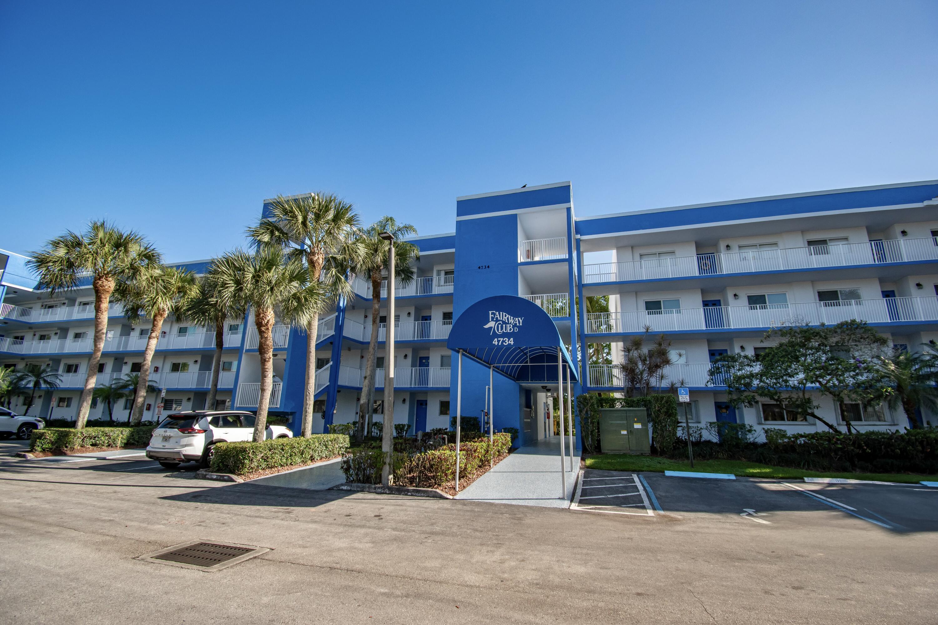 4734 Lucerne Lakes Boulevard E 301, Lake Worth, FL 33467, Lake Worth
