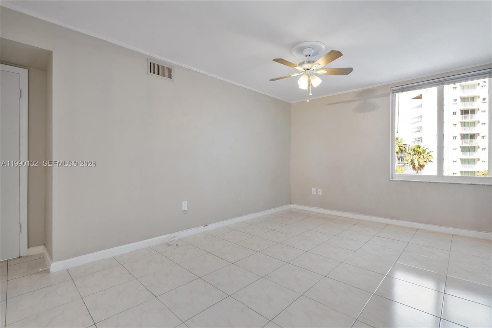 250 180th Drive 456, Sunny Isles Beach, FL 33160 photo 12